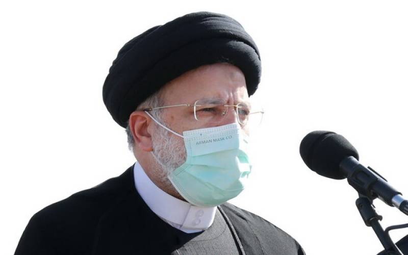 عده‌ای زخم زبان می‌زنند اما گرفتار حاشیه‌ها نمی‌شویم